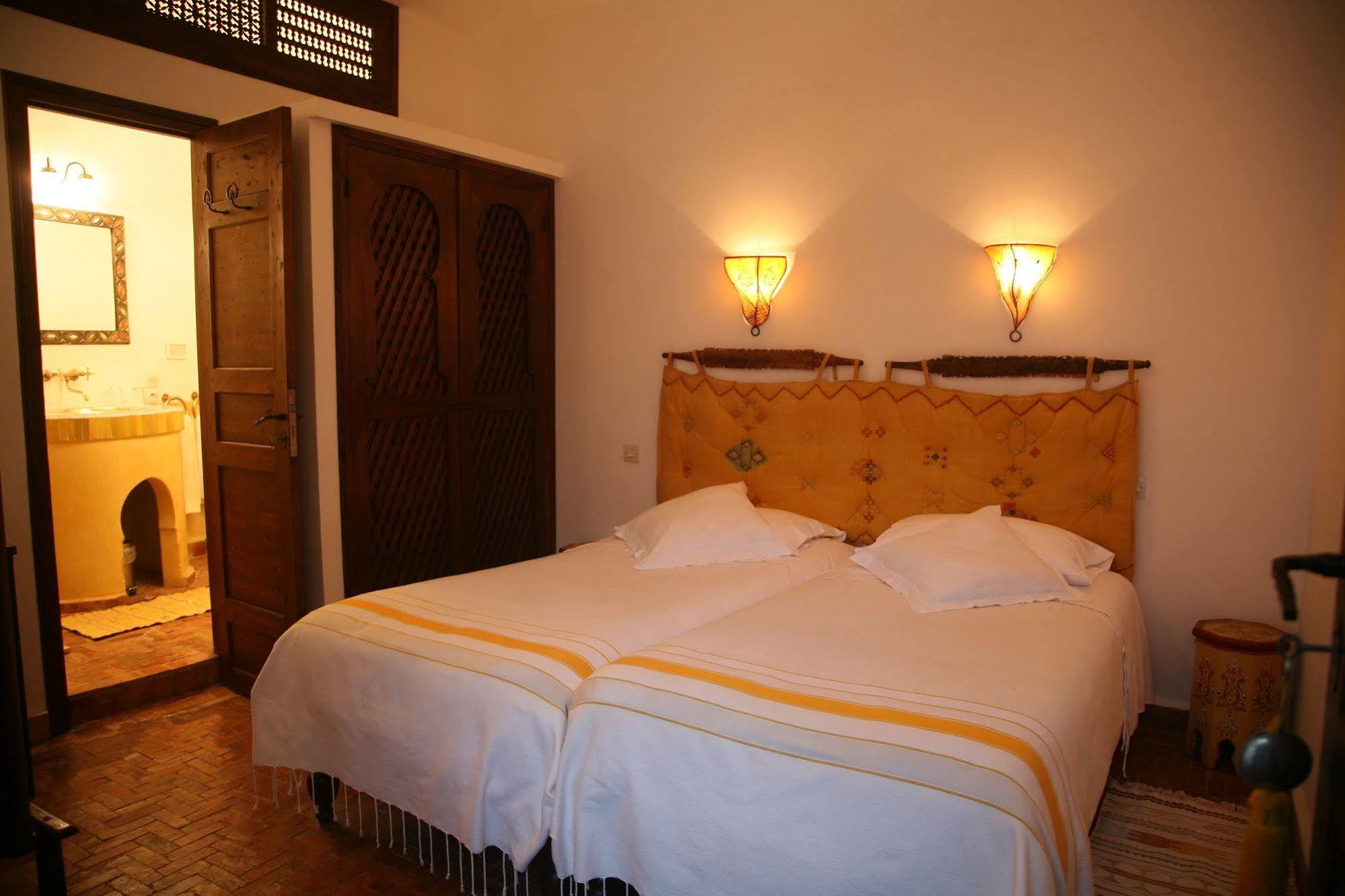 Dar Manara - Medina D'Asilah Hotel Luaran gambar
